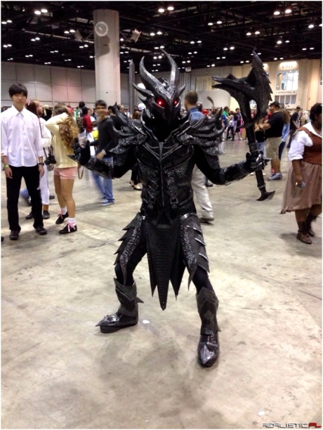 Incredible homemade Daedric armor